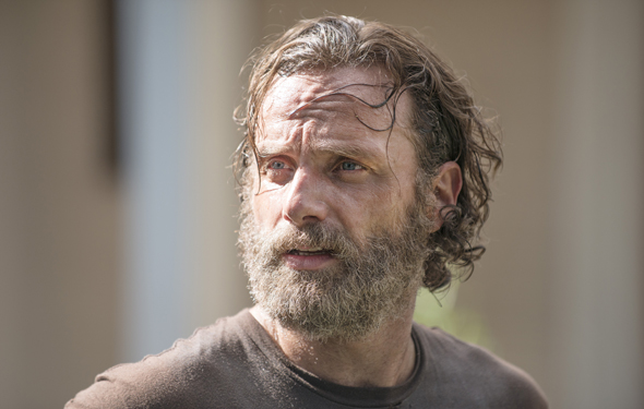 the-walking-dead-episode-509-rick-lincoln-main-590